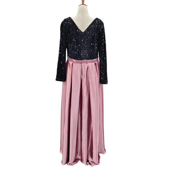 NWT Women's Black Pink Velvet Long Sleeve Sequin Gown Size 18 - Picture 1 of 13